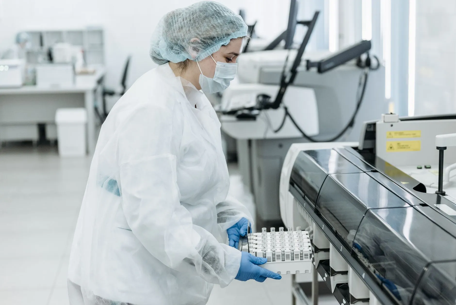 成都来岁科技技术服务在制造业数字化转型中的应用案例